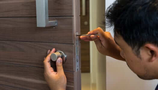 Locksmith re-key sydney 